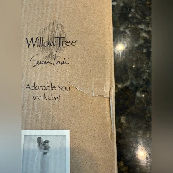 Willow Tree hand painted sculpture - Picture 12 of 12